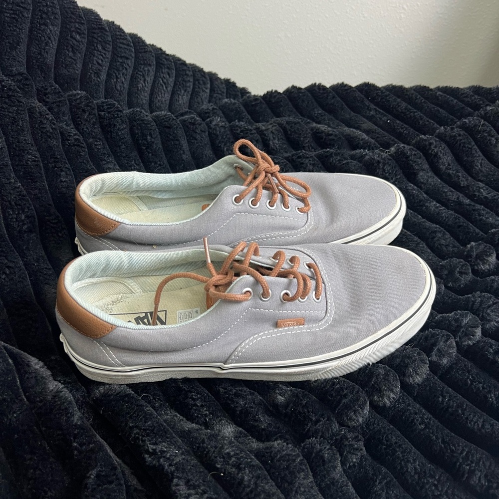 Men casual shoes - Vans 10.5